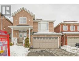 17 TREGATE CRESCENT, Brampton, Ontario
