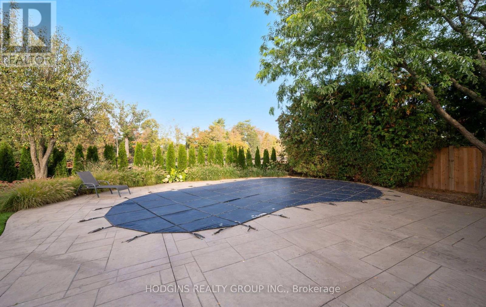 1726 Sherwood Forrest Circle, Mississauga, Ontario L5K 2H6 - Photo 49 - W12498002