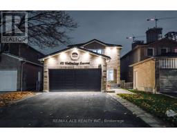 475 WALLENBERG CRESCENT, Mississauga, Ontario