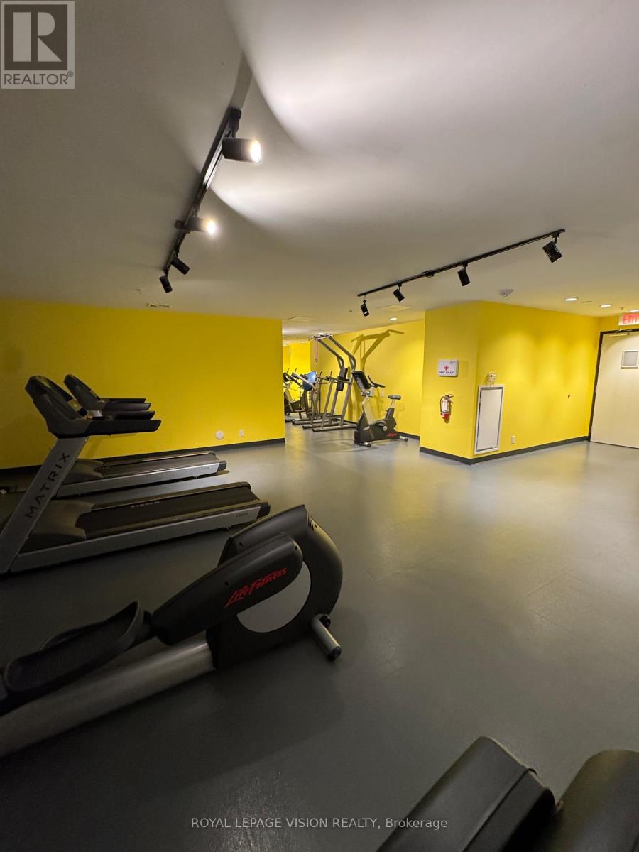 702 - 39 Brant Street, Toronto, Ontario  M5V 1S7 - Photo 14 - C12592828