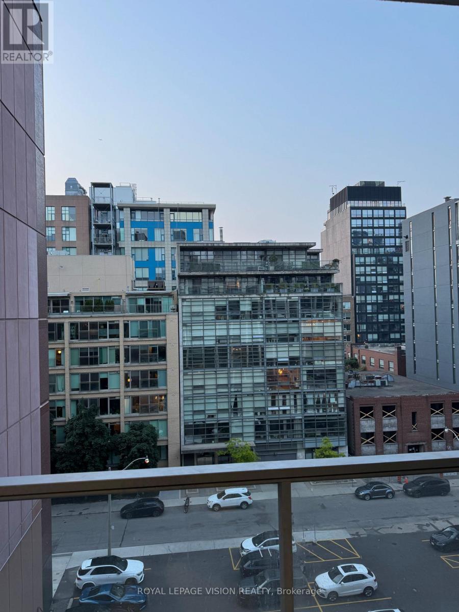 702 - 39 Brant Street, Toronto, Ontario  M5V 1S7 - Photo 2 - C12592828