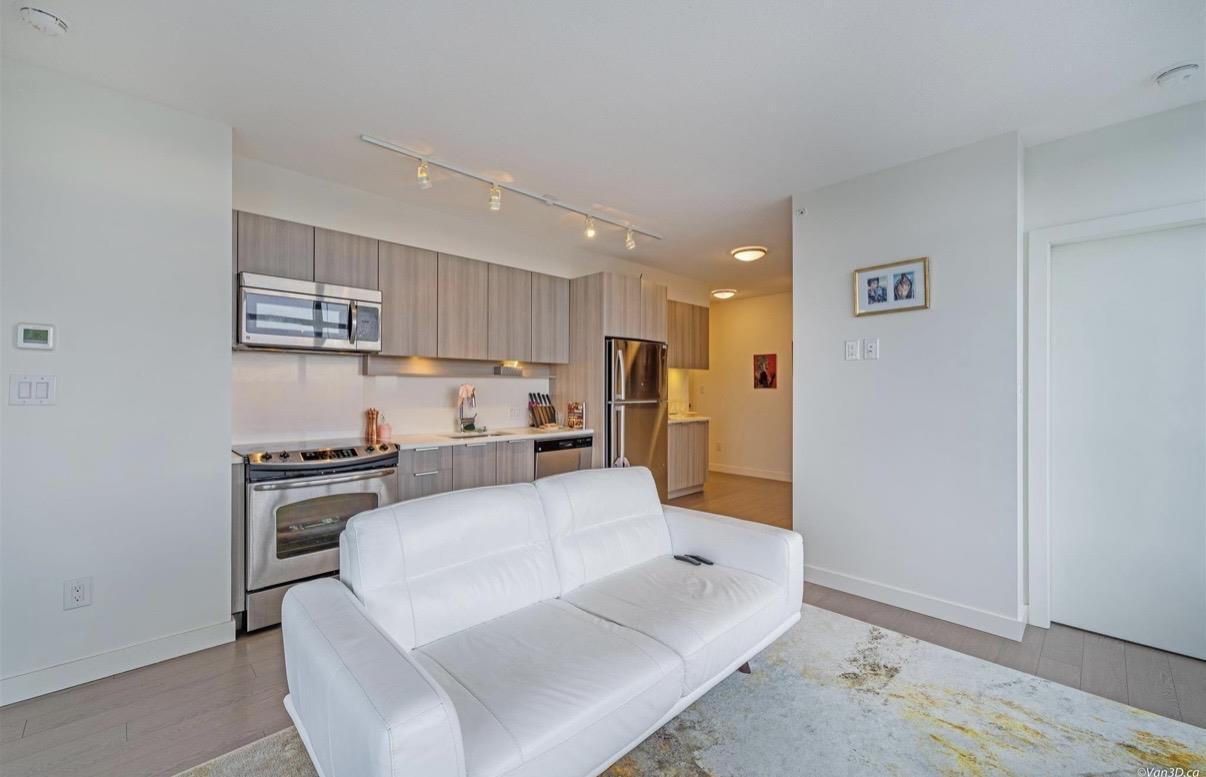 2906 13308 Central Avenue, Surrey, British Columbia  V3T 0M4 - Photo 3 - R3071208