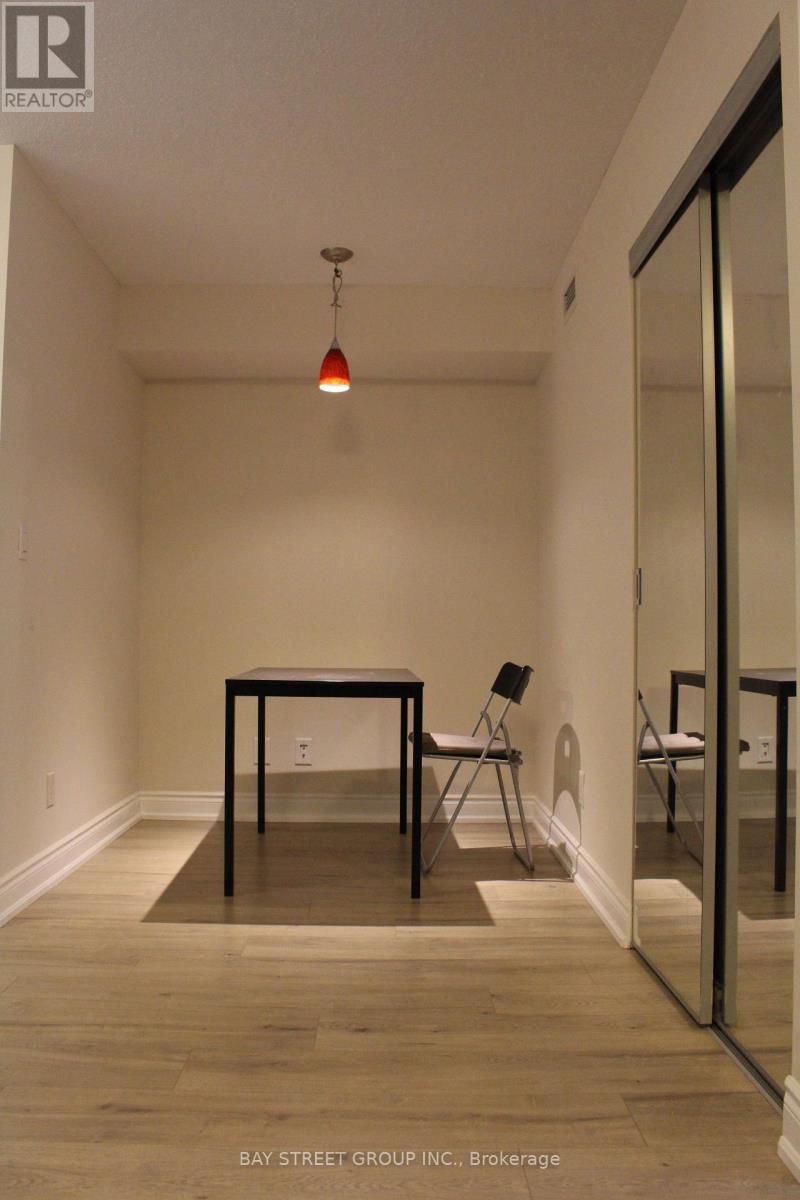 615 - 233 South Park Road, Markham, Ontario  L3T 0B3 - Photo 4 - N12592218