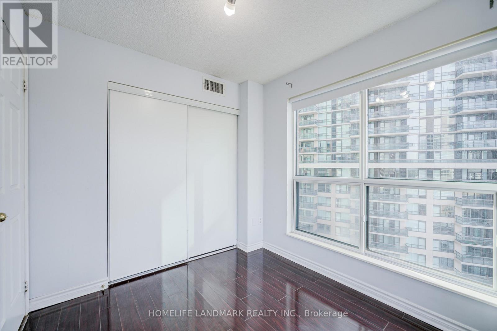 1111 - 7 Lorraine Drive, Toronto, Ontario  M2N 7H2 - Photo 33 - C12441666