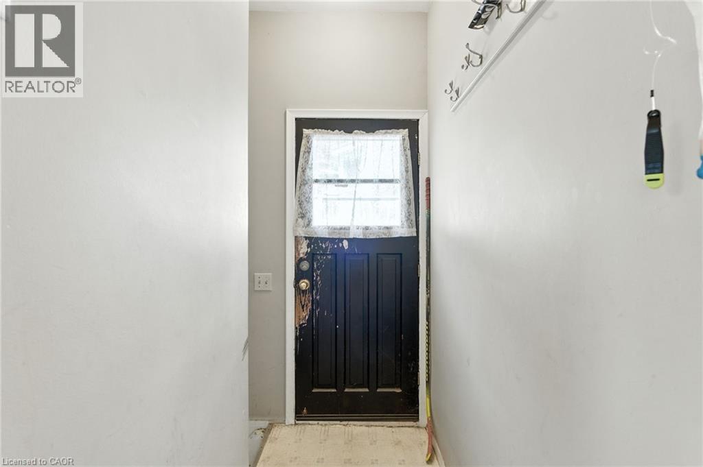 34 Shotwell Street, Welland, Ontario  L3C 1N8 - Photo 14 - 40766306