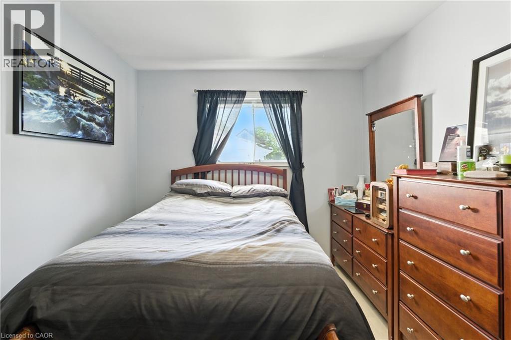 34 Shotwell Street, Welland, Ontario L3C 1N8 - Photo 9 - 40766073