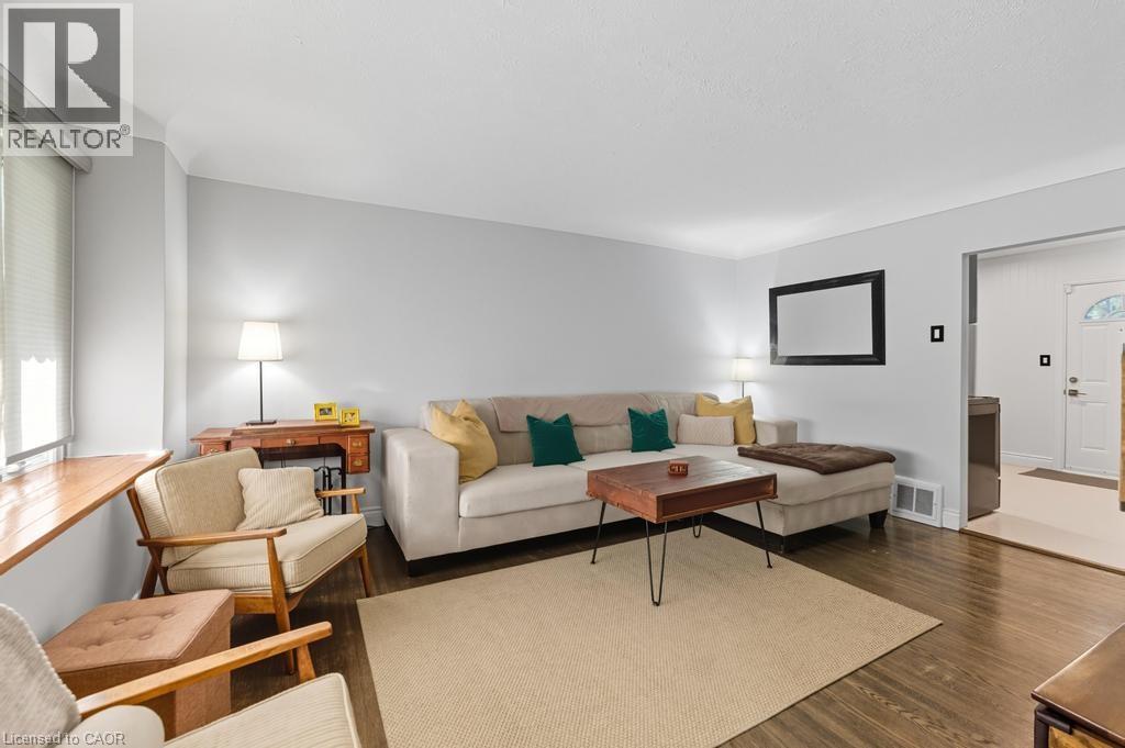 207 Auburn Avenue, Hamilton, Ontario  L8K 3B4 - Photo 13 - 40773390