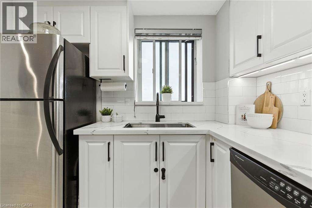 6720 Glen Erin Drive Unit# 514, Mississauga, Ontario  L5N 3K8 - Photo 19 - 40786429