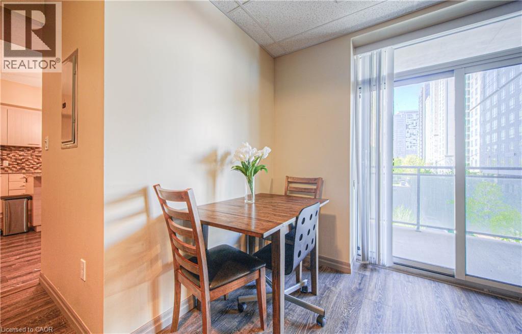 8 Hickory Street W Unit# 302, Waterloo, Ontario  N2L 3H6 - Photo 19 - 40789226