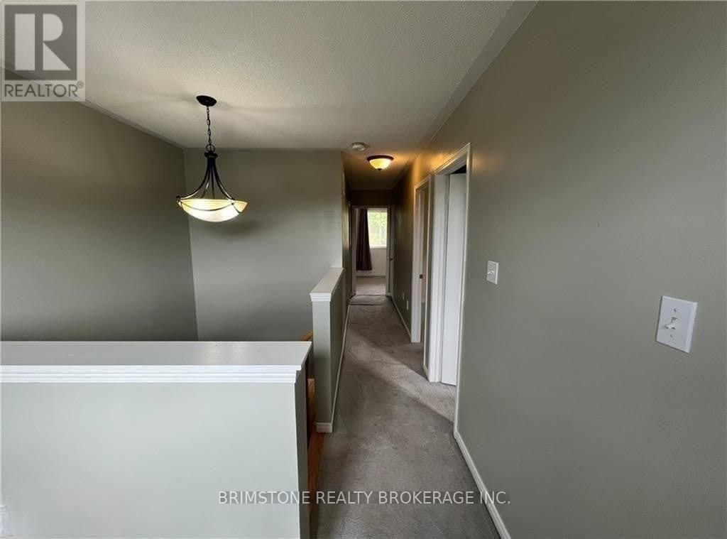 52 Admiral Crescent, Essa, Ontario L0M 1B4 - Photo 8 - N12592396