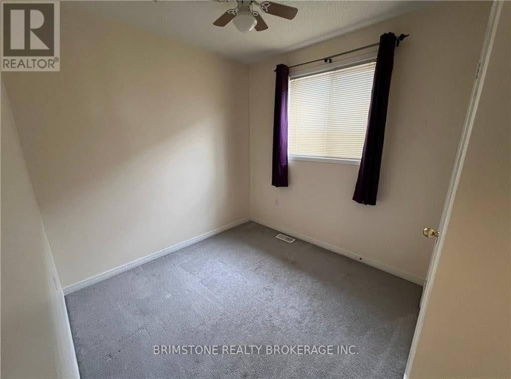 52 Admiral Crescent, Essa, Ontario L0M 1B4 - Photo 11 - N12592396