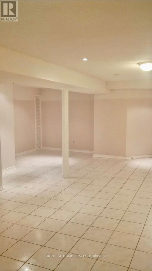 Bsmt - 8 Goldene Way, Toronto, Ontario M1C 5H3 - Photo 2 - E12592824