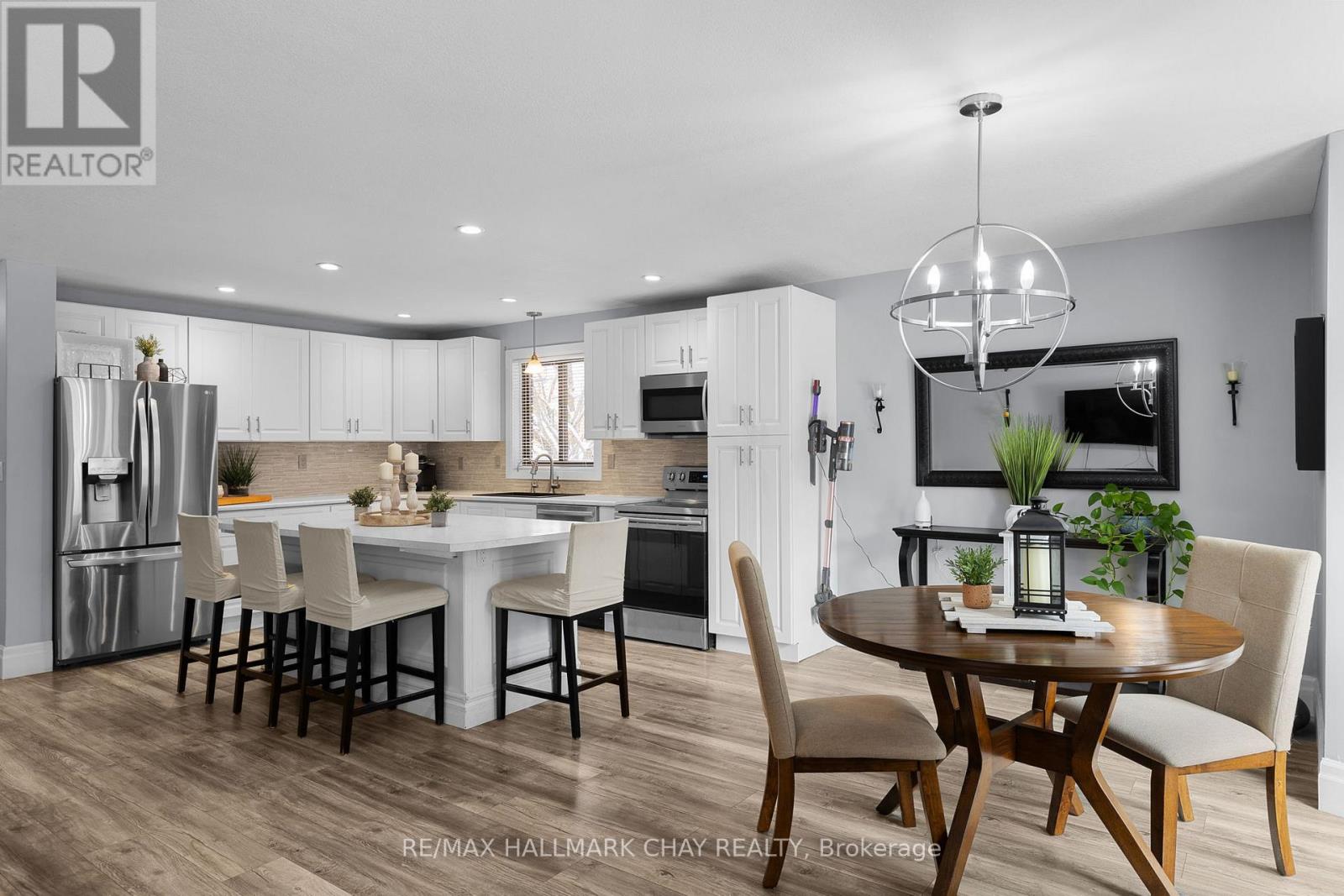 78 Twmarc Avenue, Brock (Beaverton), Ontario  L0K 1A0 - Photo 17 - N12592454