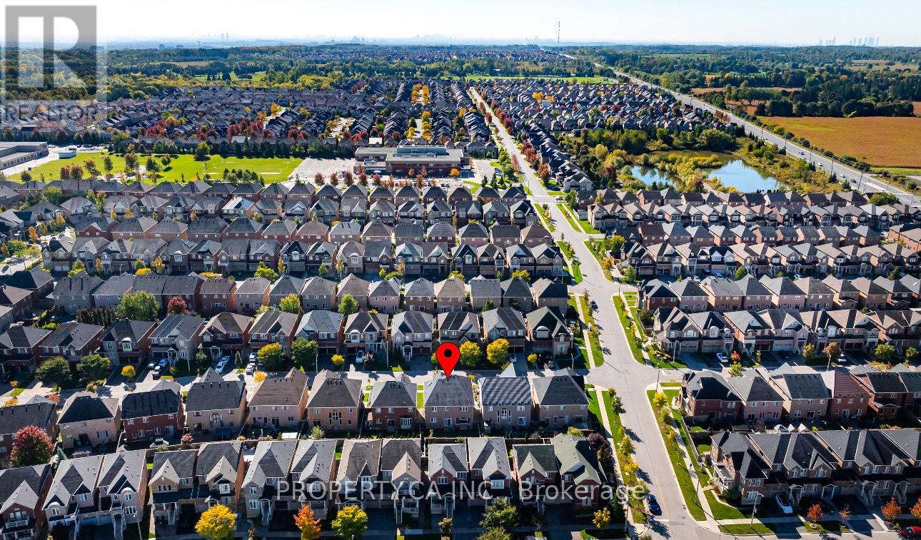 8 Homerton Avenue, Richmond Hill, Ontario  L4E 0V9 - Photo 25 - N12592456