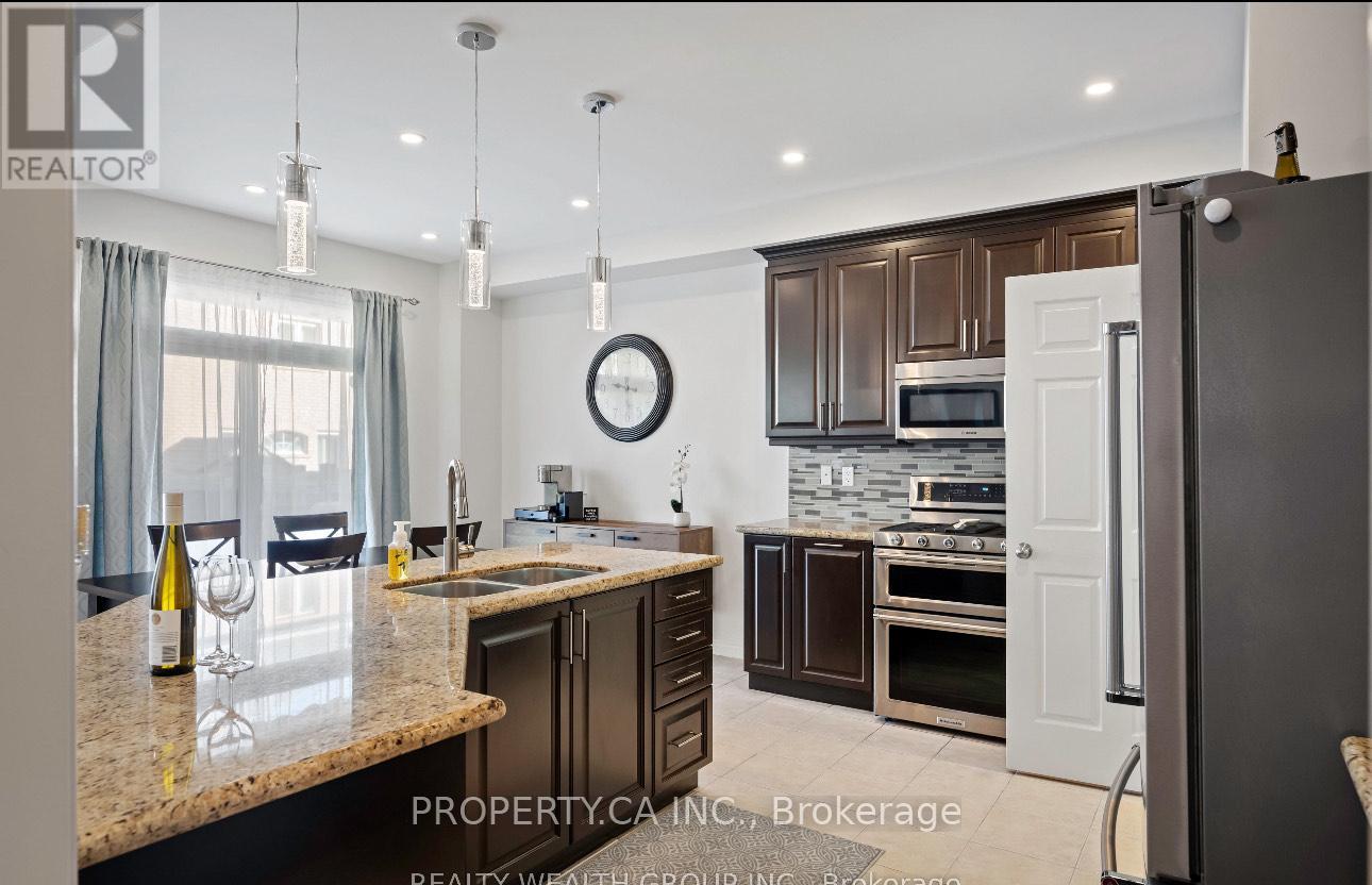 8 Homerton Avenue, Richmond Hill, Ontario  L4E 0V9 - Photo 16 - N12592456