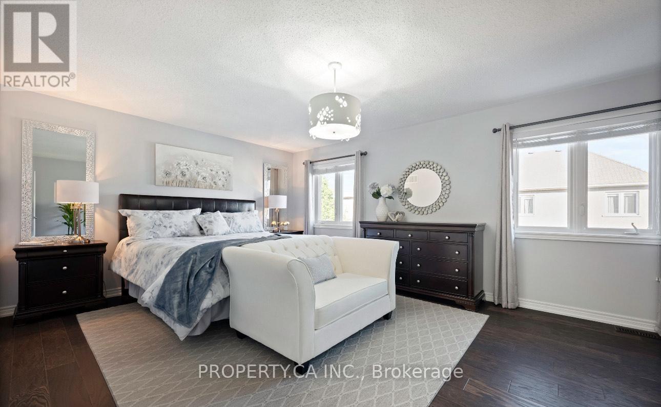 8 Homerton Avenue, Richmond Hill, Ontario  L4E 0V9 - Photo 33 - N12592456