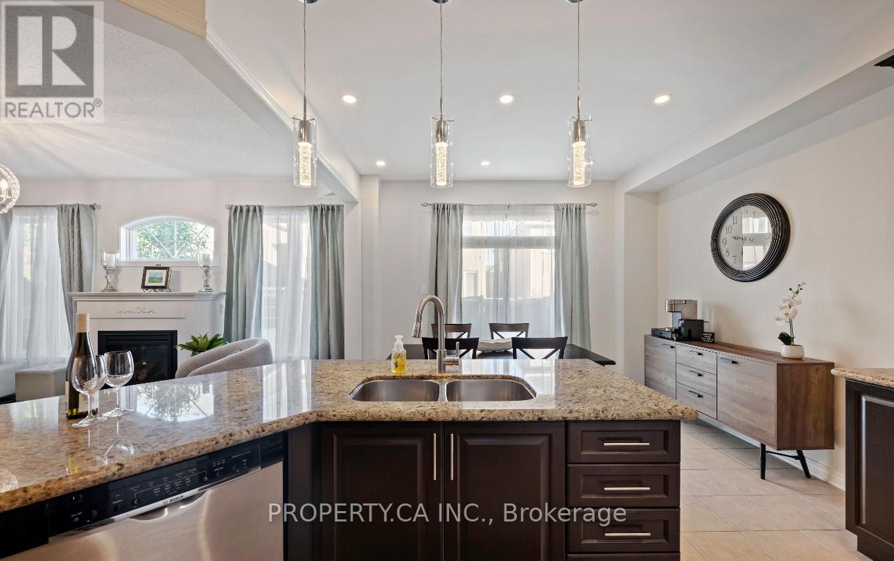 8 Homerton Avenue, Richmond Hill, Ontario  L4E 0V9 - Photo 17 - N12592456