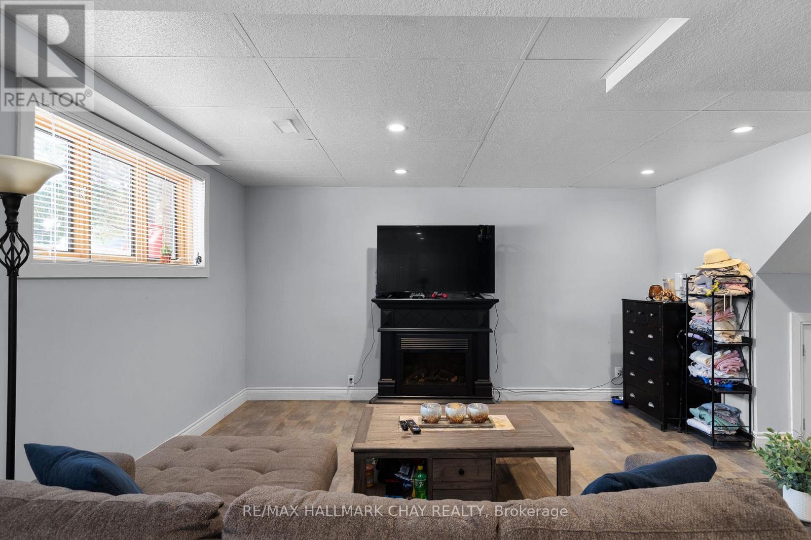 78 Twmarc Avenue, Brock (Beaverton), Ontario  L0K 1A0 - Photo 30 - N12592454