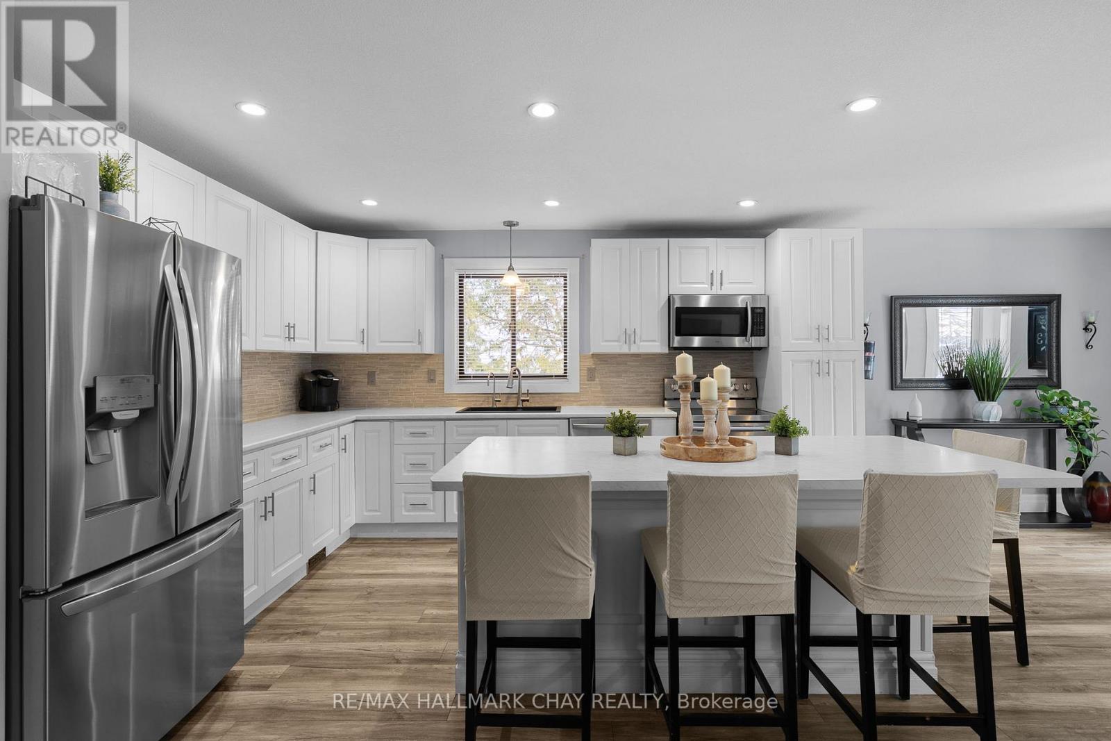 78 Twmarc Avenue, Brock (Beaverton), Ontario  L0K 1A0 - Photo 16 - N12592454