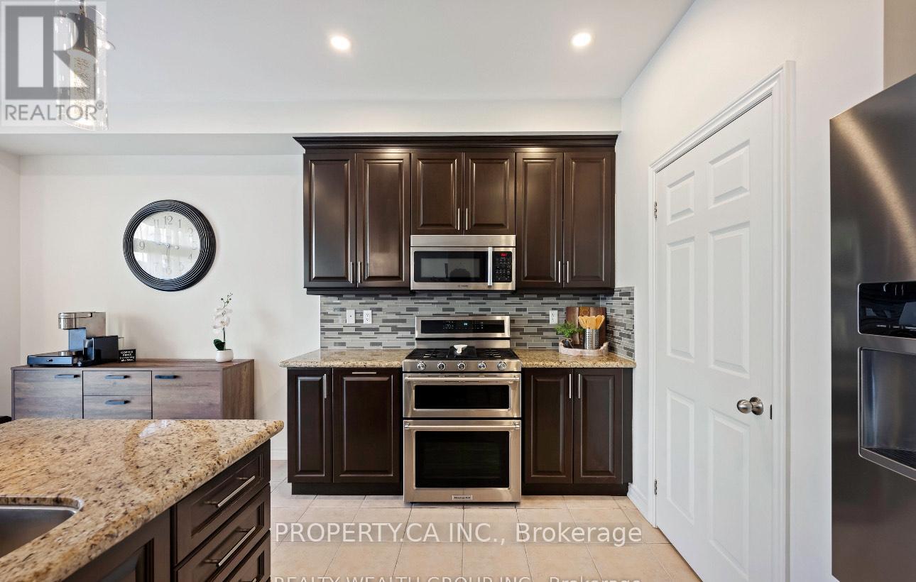 8 Homerton Avenue, Richmond Hill, Ontario  L4E 0V9 - Photo 20 - N12592456