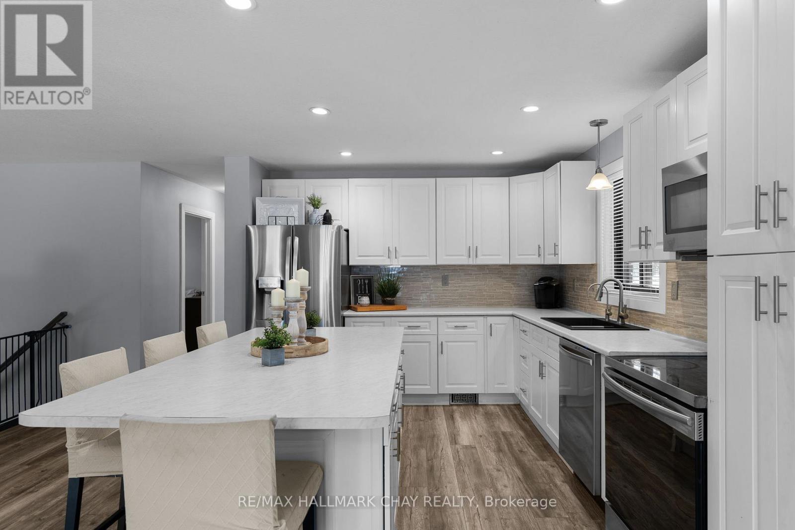 78 Twmarc Avenue, Brock (Beaverton), Ontario  L0K 1A0 - Photo 18 - N12592454