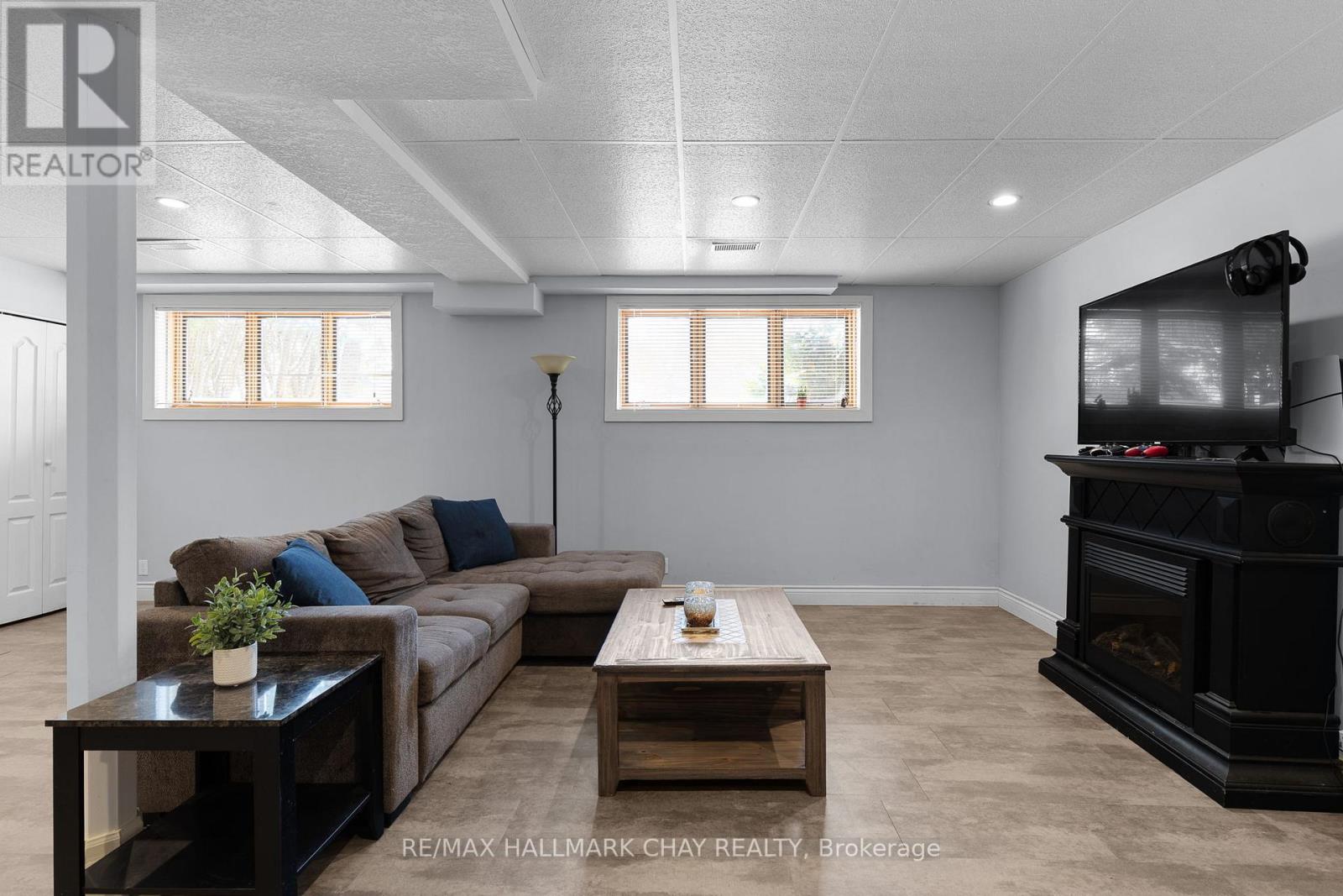 78 Twmarc Avenue, Brock (Beaverton), Ontario  L0K 1A0 - Photo 29 - N12592454