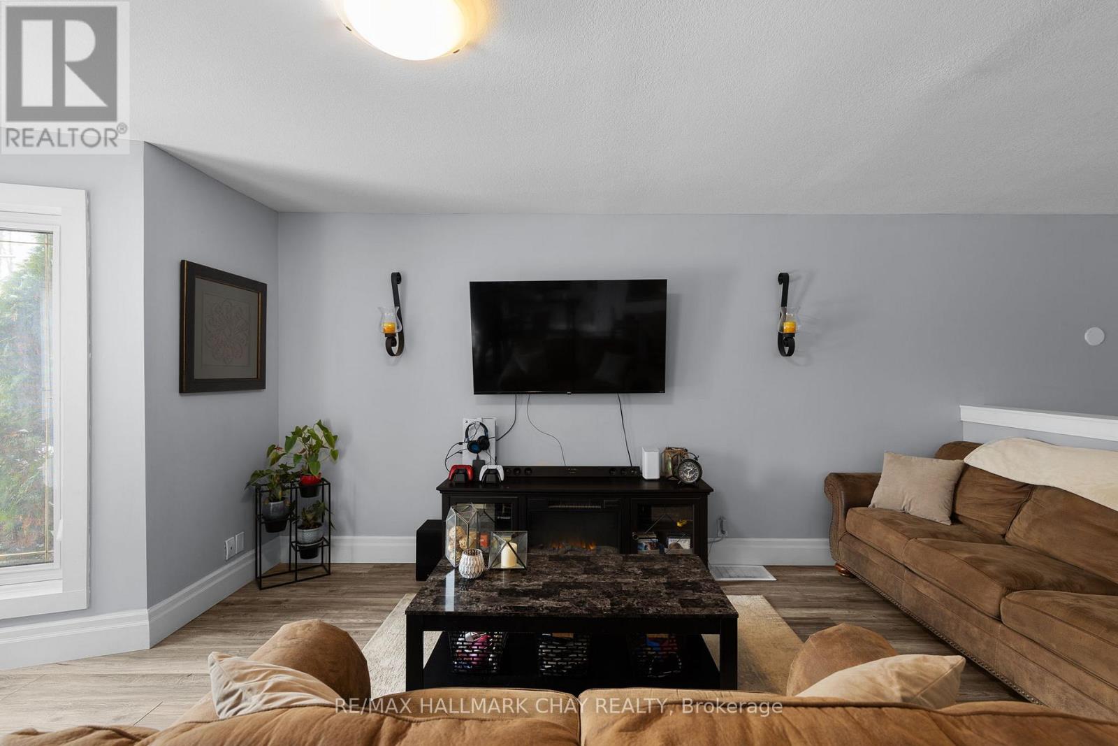 78 Twmarc Avenue, Brock (Beaverton), Ontario  L0K 1A0 - Photo 23 - N12592454