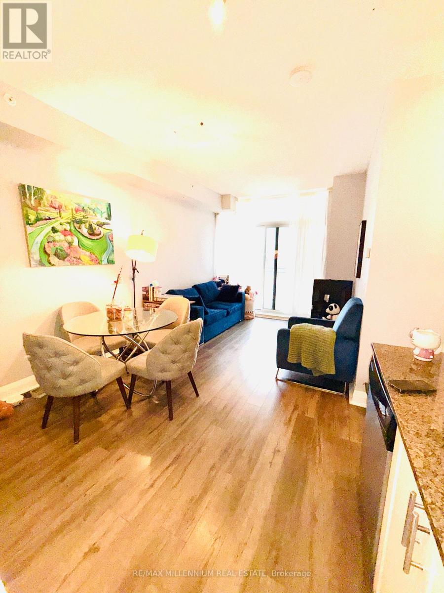 1415 - 85 North Park Road, Vaughan, Ontario  L3T 1S1 - Photo 3 - N12592466