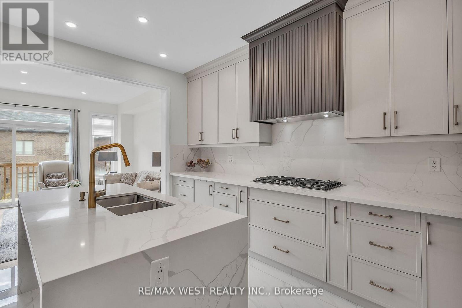 61 Zenith Avenue, Vaughan, Ontario L4H 4L1 - Photo 15 - N12592594