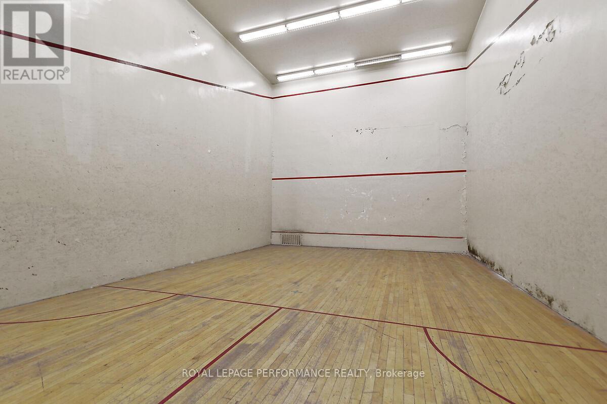 1702 - 1025 Richmond Road, Ottawa, Ontario K2B 8G8 - Photo 12 - X12592850