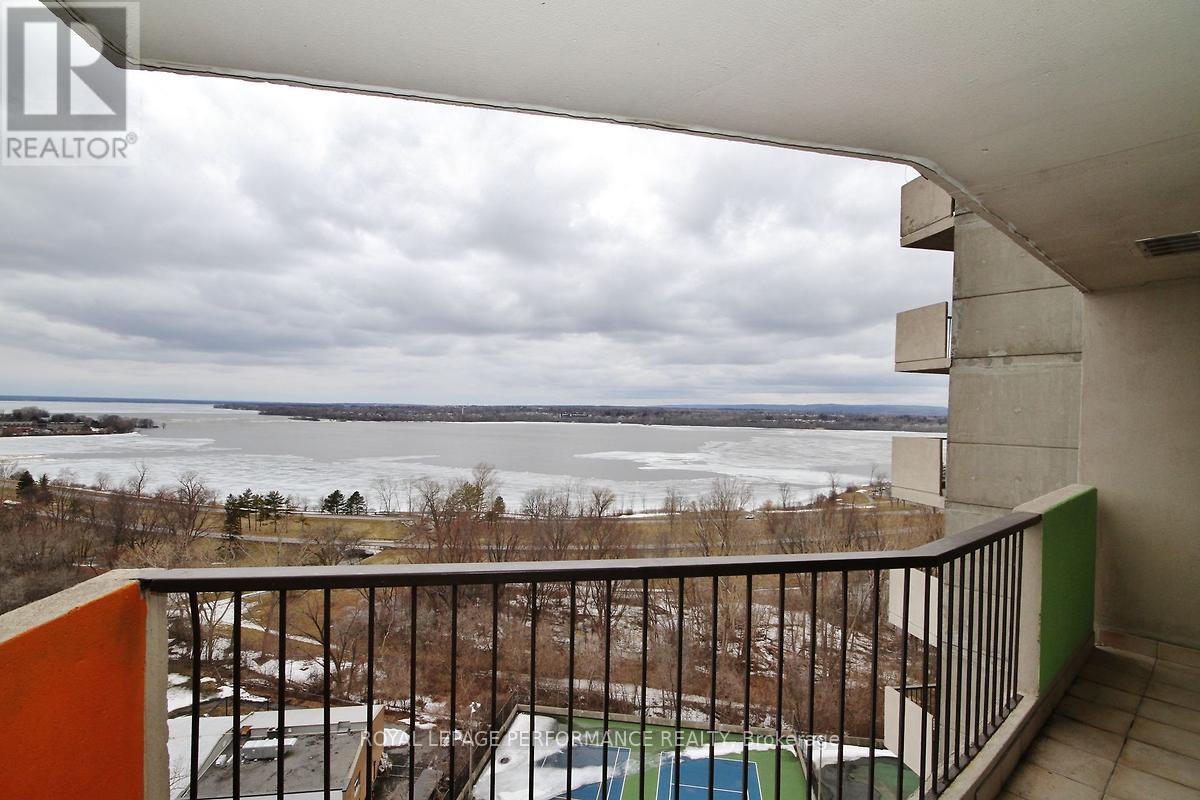 1702 - 1025 Richmond Road, Ottawa, Ontario K2B 8G8 - Photo 16 - X12592850