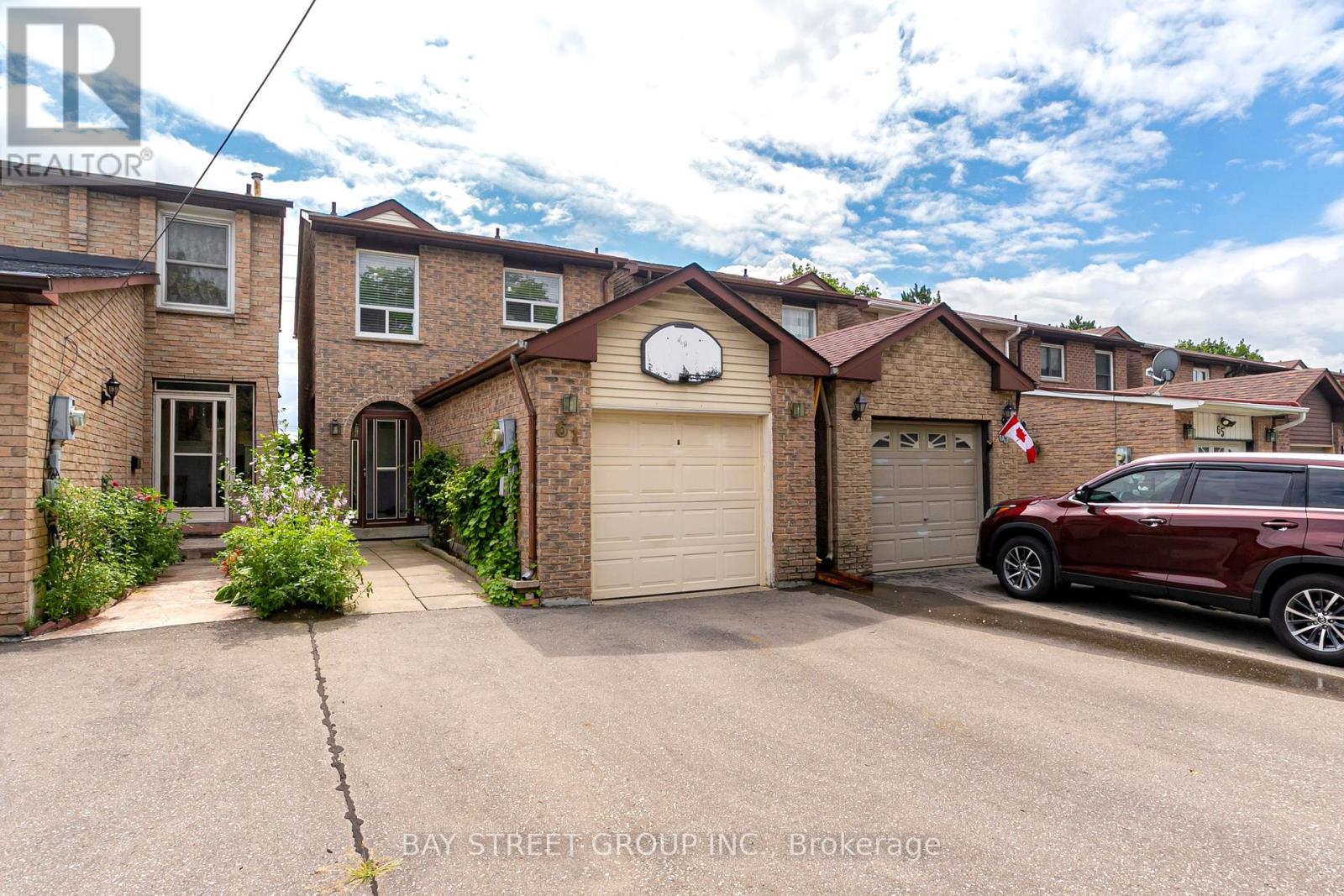 61 MABLEY CRESCENT, Vaughan, Ontario