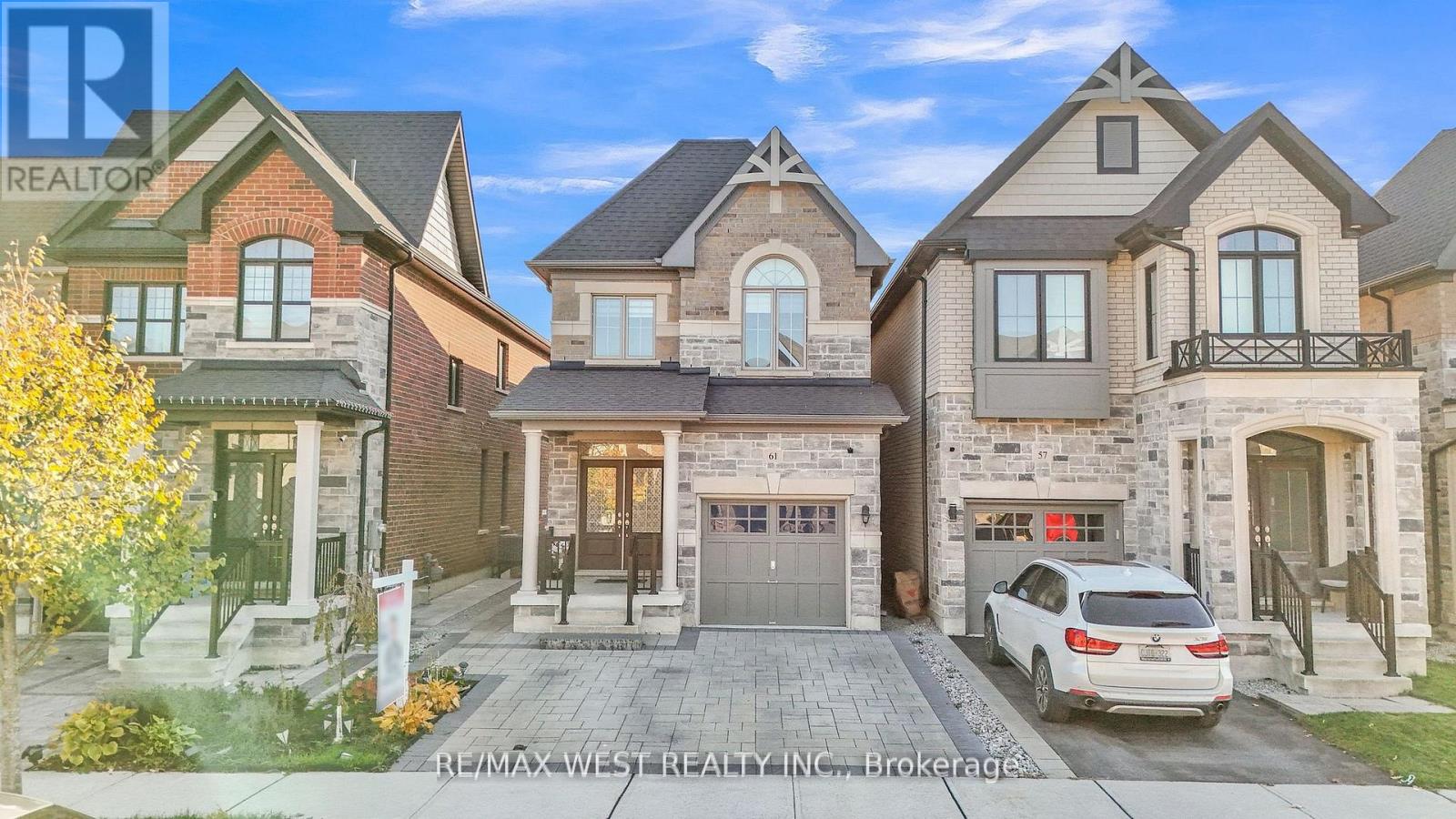 61 ZENITH AVENUE, Vaughan, Ontario