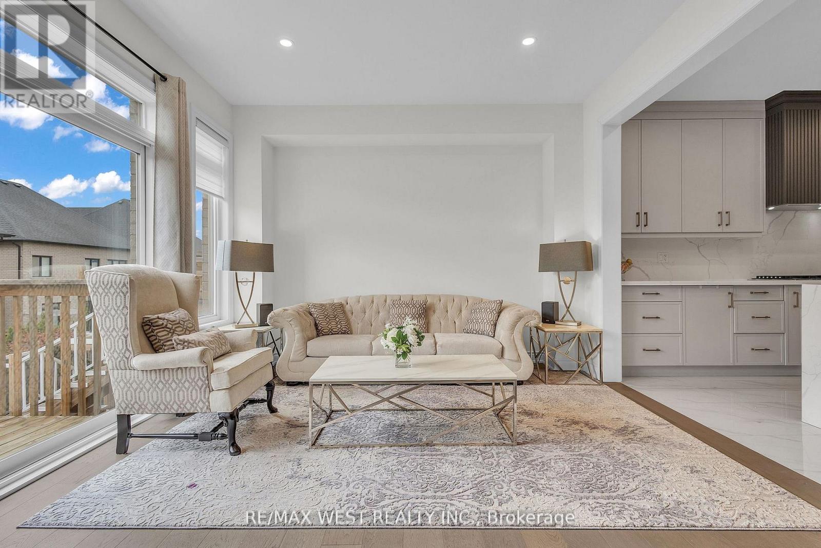 61 Zenith Avenue, Vaughan, Ontario L4H 4L1 - Photo 12 - N12592594