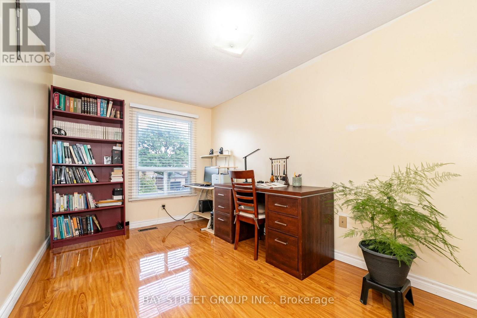 61 Mabley Crescent, Vaughan, Ontario L4J 2Z7 - Photo 18 - N12592586