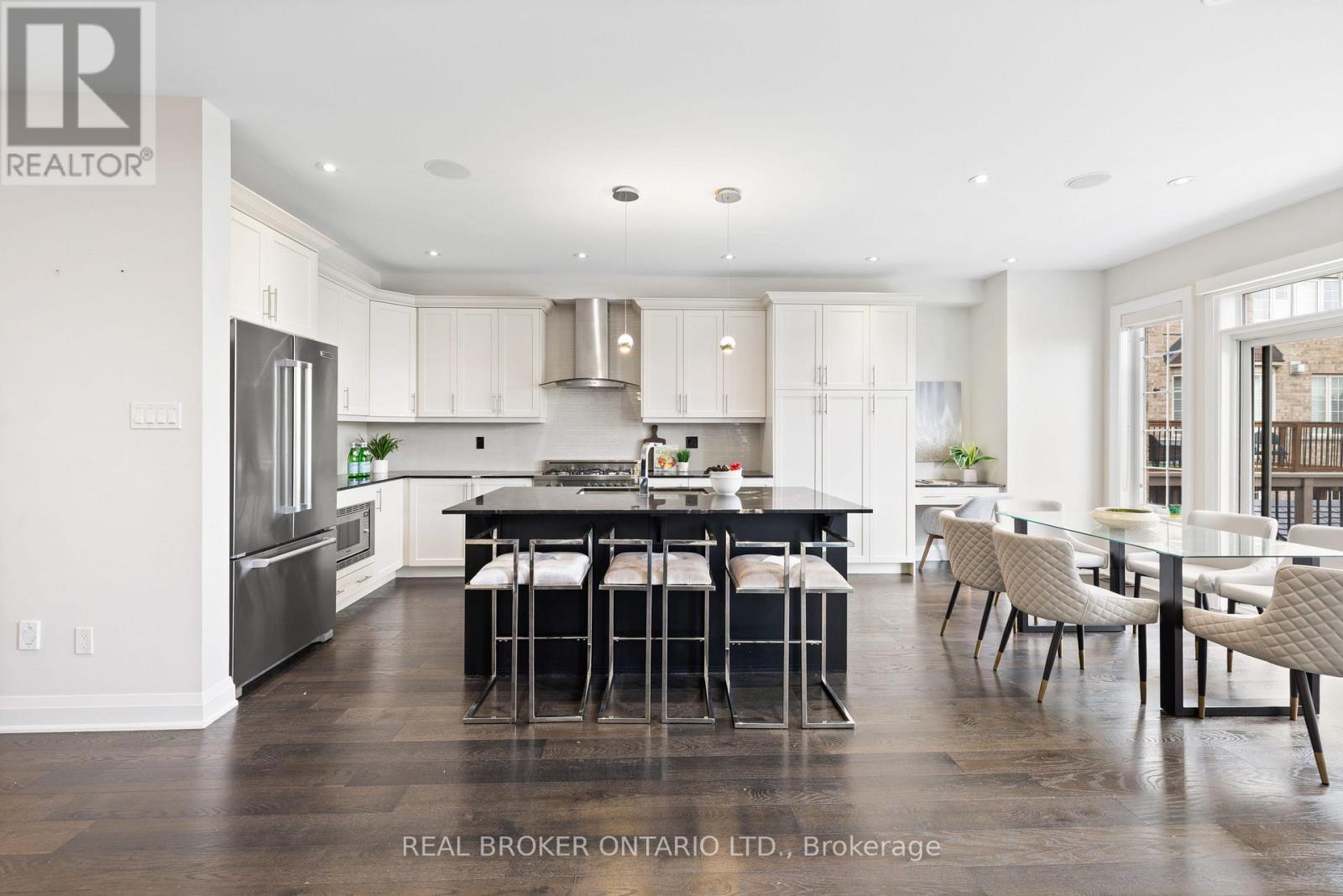 41 Pelee Avenue, Vaughan, Ontario  L4H 3Y9 - Photo 13 - N12592562