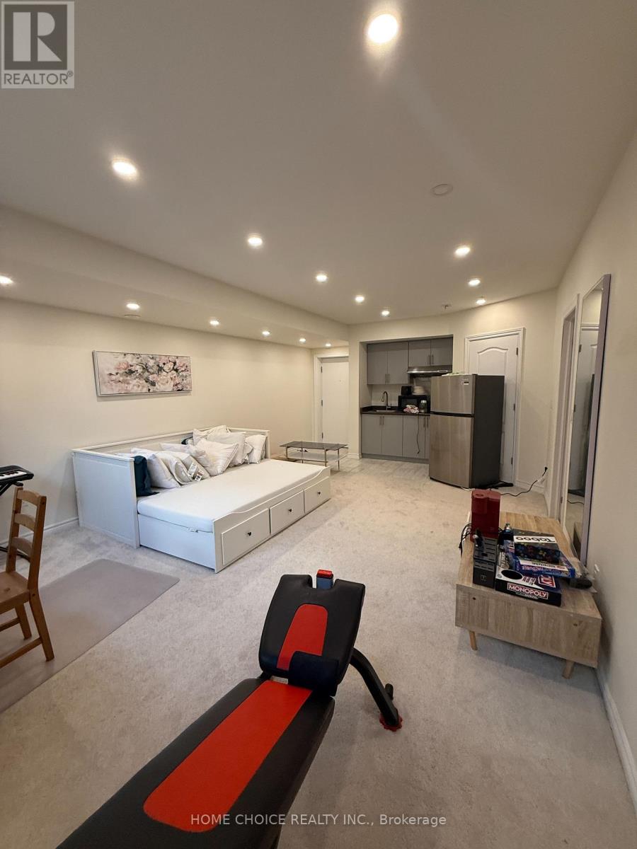 32 - Basement - 181 Parktree Drive, Vaughan, Ontario L6A 5B1 - Photo 3 - N12592822