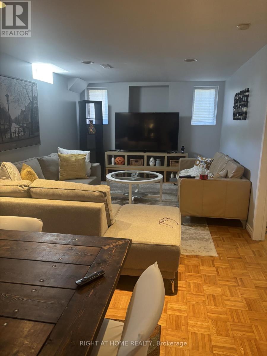 BSMT - 13 BEECHGROVE CRESCENT, Markham, Ontario