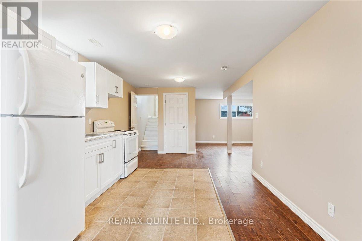 240 College Street E, Belleville, Ontario  K8N 2V9 - Photo 23 - X12592174