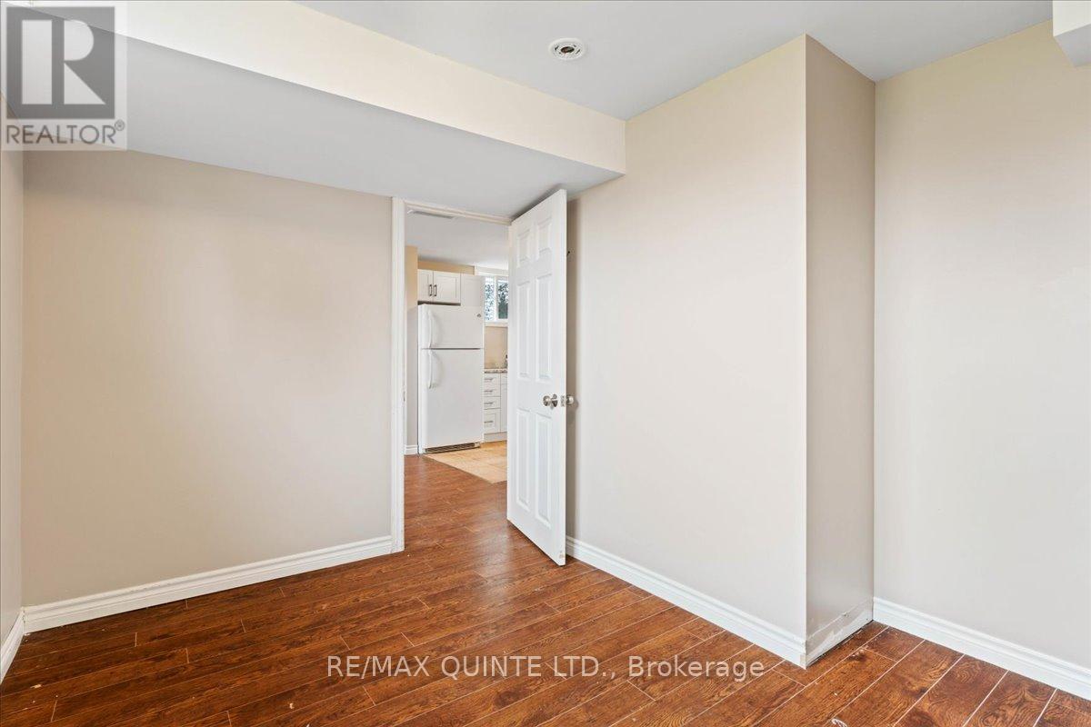 240 College Street E, Belleville, Ontario  K8N 2V9 - Photo 28 - X12592174