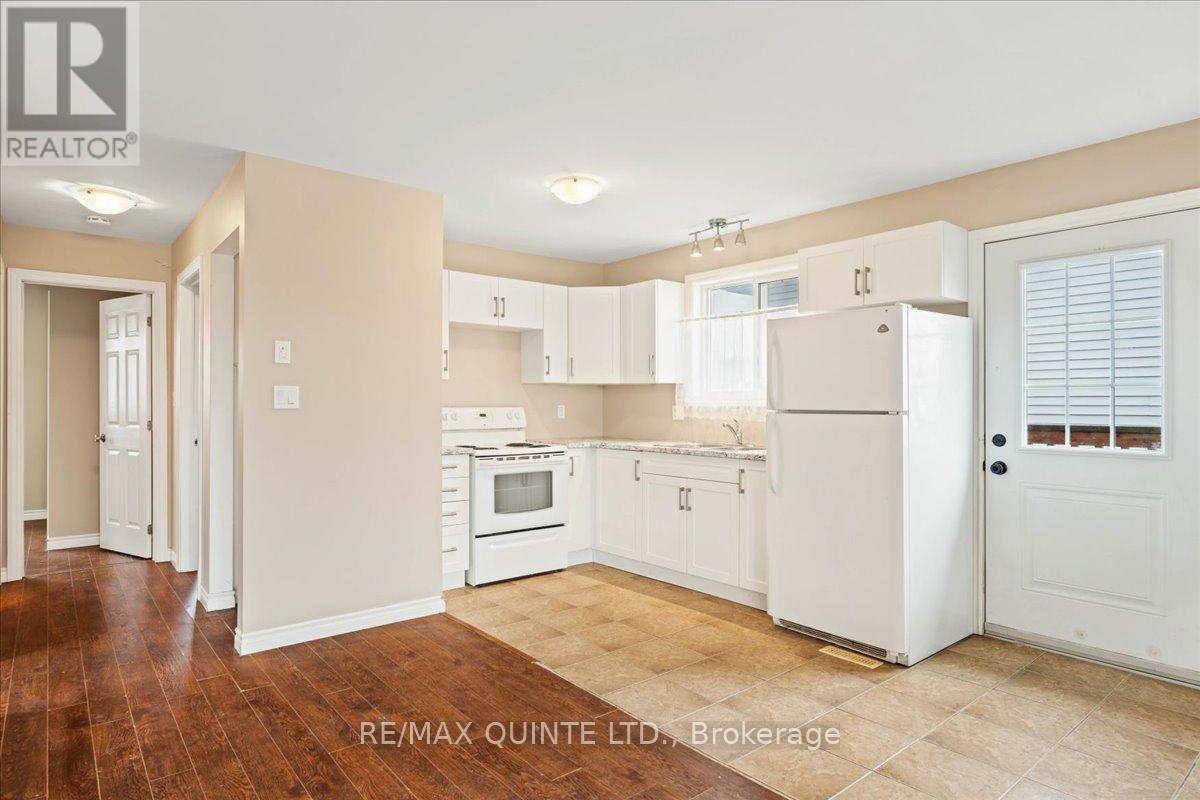 240 College Street E, Belleville, Ontario  K8N 2V9 - Photo 8 - X12592174