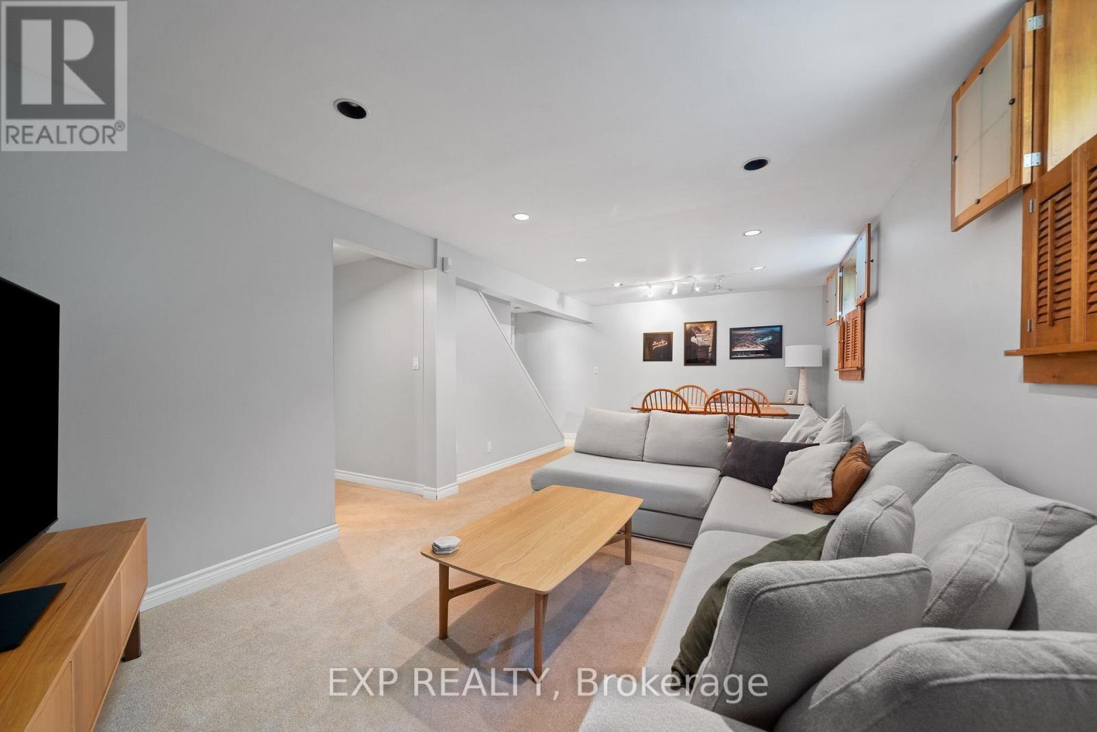 18 Queen Street, Prince Edward County, Ontario  K0K 2T0 - Photo 39 - X12592256