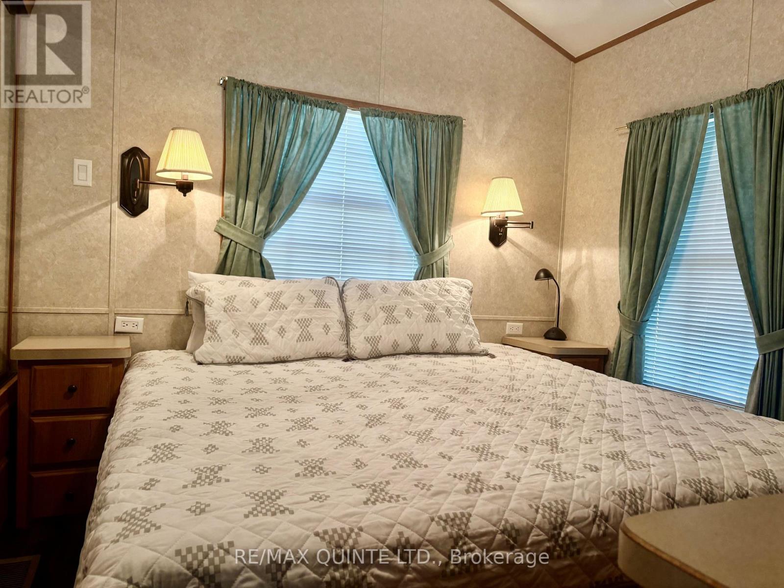 20 Cherry Beach Lane - 486 County Rd 18 Road, Prince Edward County, Ontario  K0K 1P0 - Photo 6 - X12592356