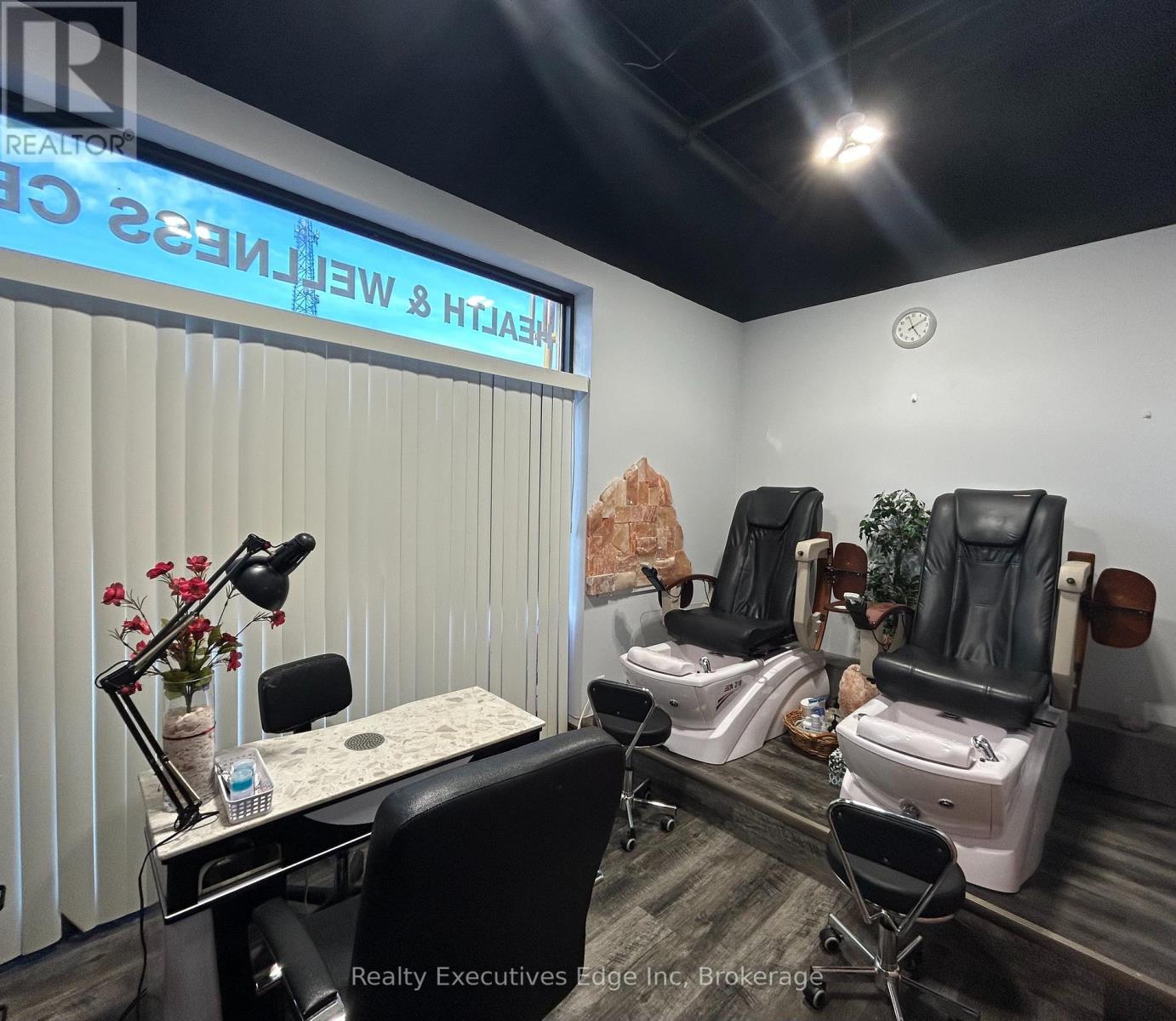 200a Victoria Road S, Guelph, Ontario  N1E 5R1 - Photo 3 - X12592834