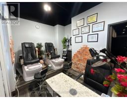 200A VICTORIA ROAD S, Guelph, Ontario