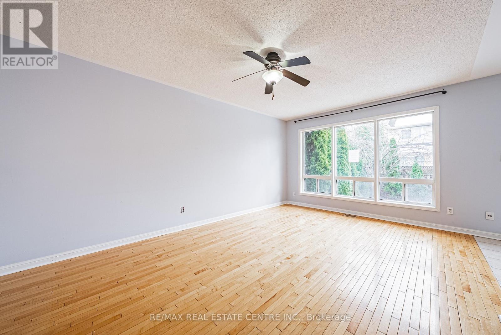 1133 Barclay Circle, Milton, Ontario  L9T 5V9 - Photo 8 - W12590822