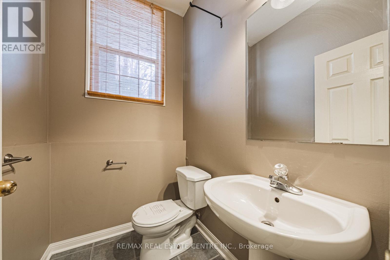 1133 Barclay Circle, Milton, Ontario  L9T 5V9 - Photo 24 - W12590822