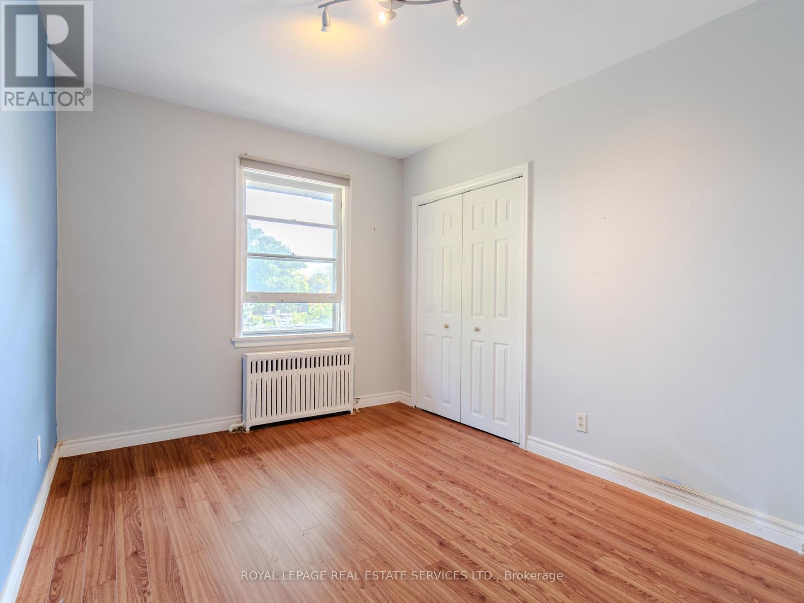 #2 - 20 Park Boulevard, Toronto, Ontario M8W 1G7 - Photo 25 - W12591082