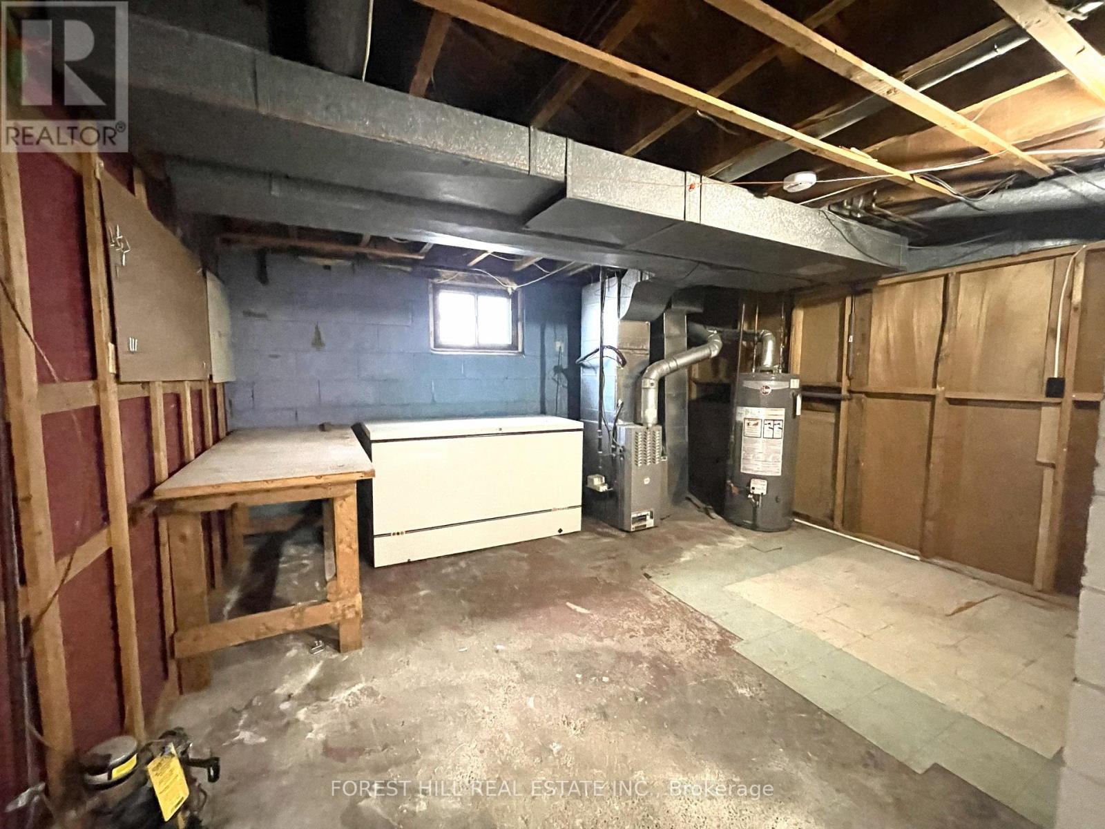 117 North Carson Street, Toronto, Ontario  M8W 4C7 - Photo 31 - W12591506