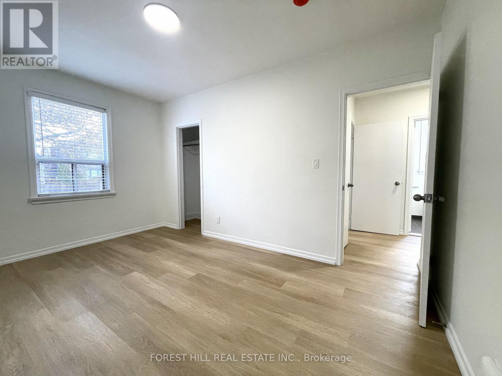 117 North Carson Street, Toronto, Ontario  M8W 4C7 - Photo 13 - W12591506